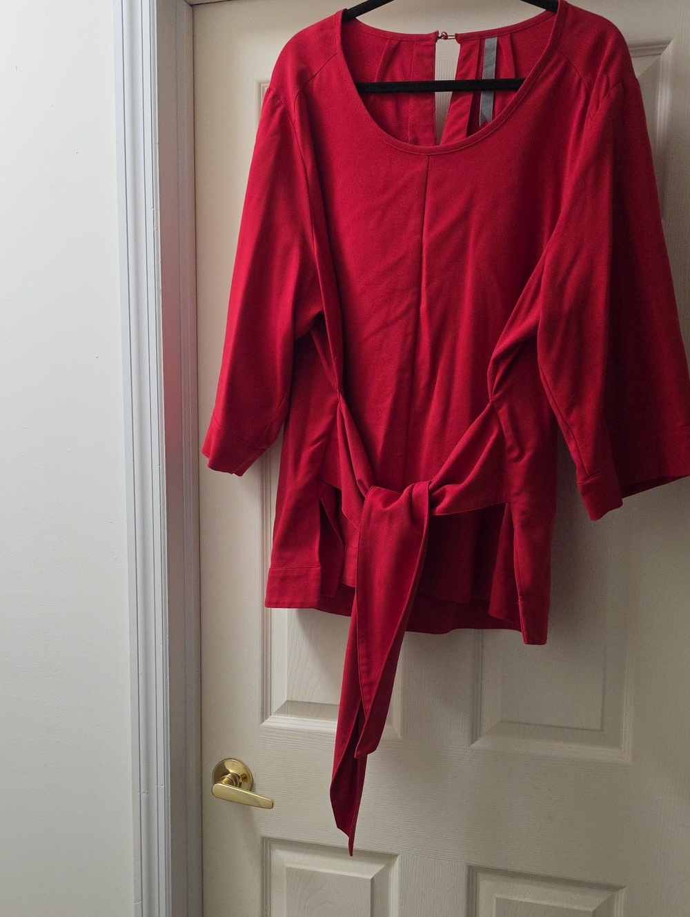 Melissa McCarthy Bold Red Scoop Neck Tie Top